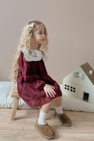 Bordo Masal Brode Nakışlı Kız Çocuk Elbise