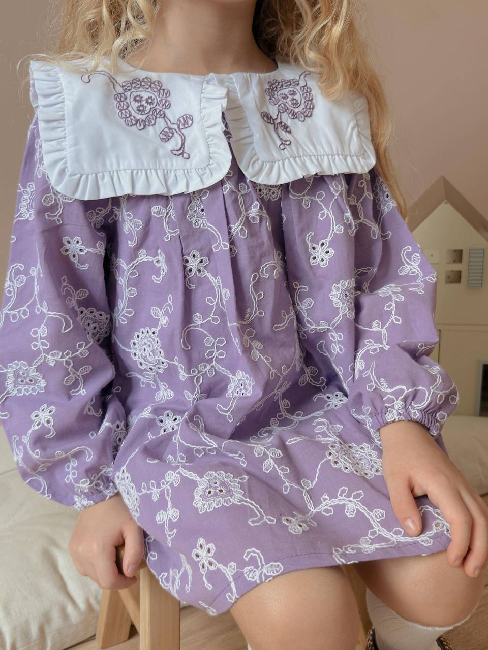 Yaka Nakışlı Kız Çocuk Elbise (Lila) - Görsel 3