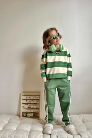 Alternative view of Erkek Çocuk Çizgili Takım (Yeşil)