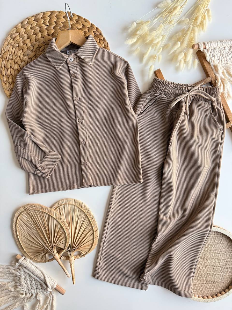 Erkek Çocuk Yumuşacık Kadife Takım (Kahve)