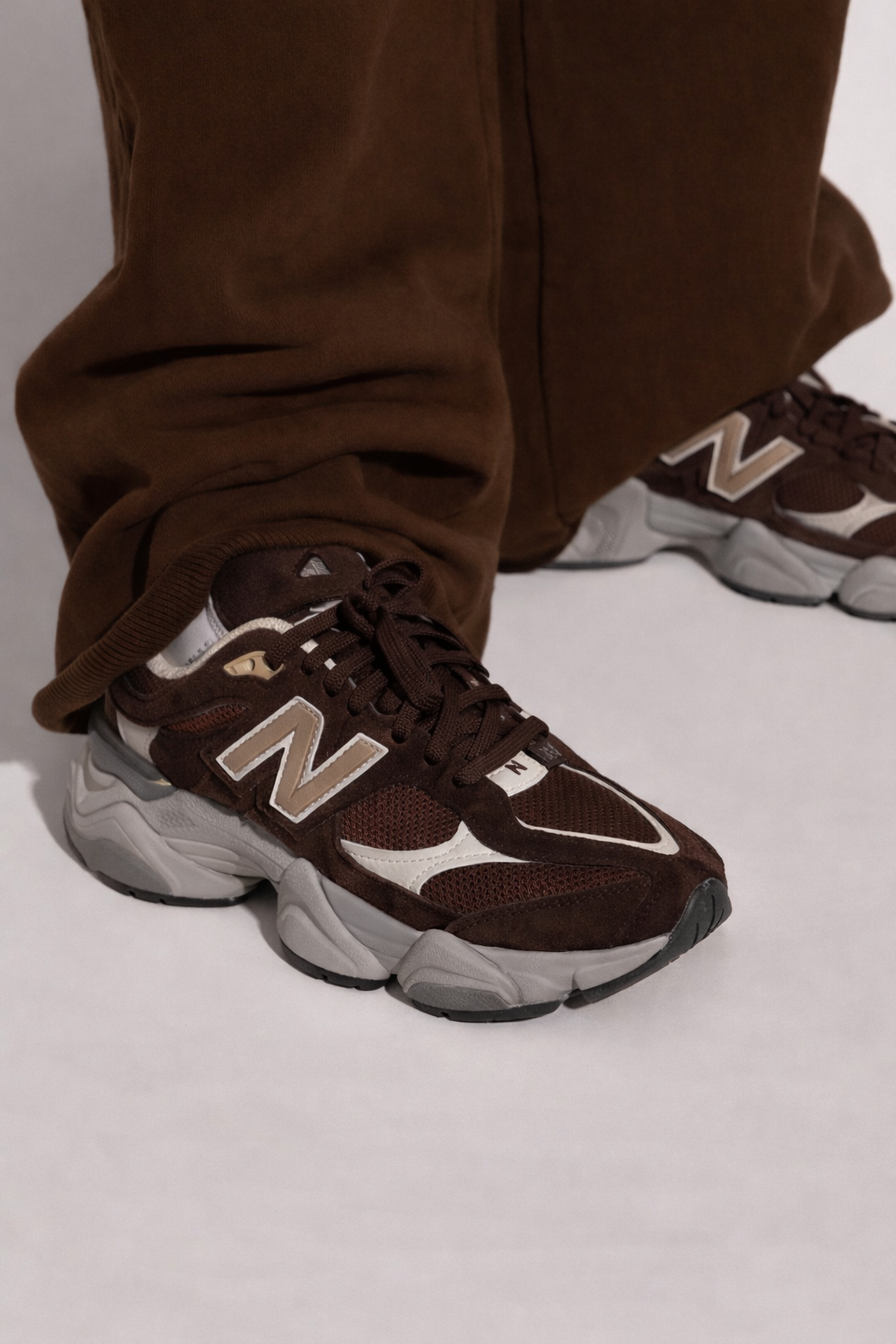 Acı Kahve Yetişkin Spor Ayakkabı (36-40 Numara)