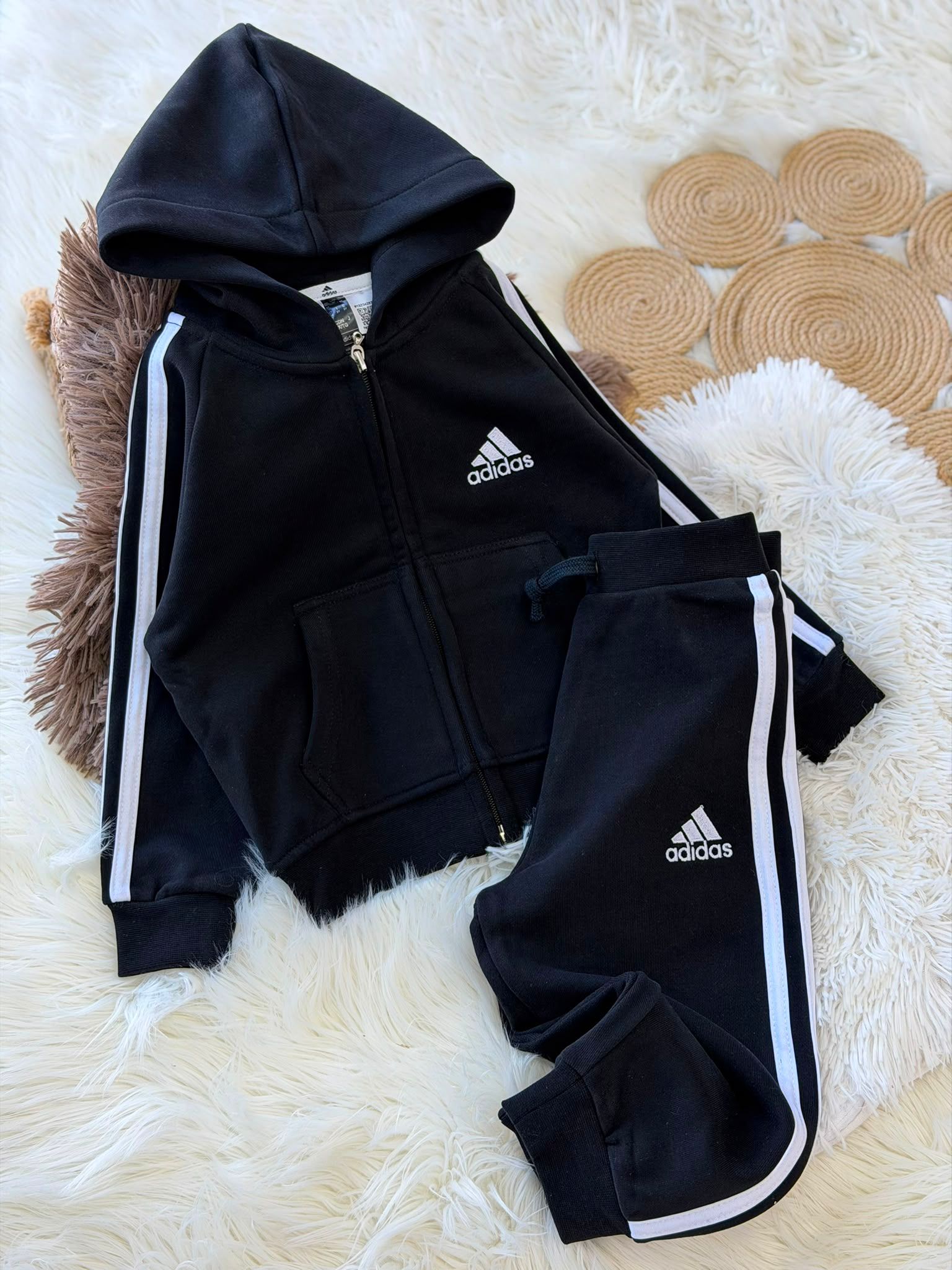 Kapüşonlu Unisex Çocuk Takım (Siyah) - Görsel 2